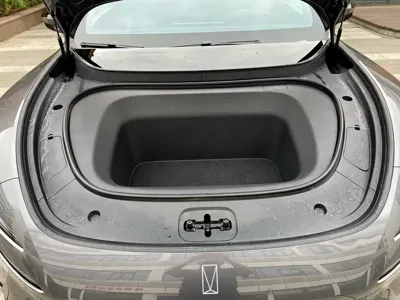 Avatr Avatr 06 2025, 12000 км, за 179800 CNY - фото 12