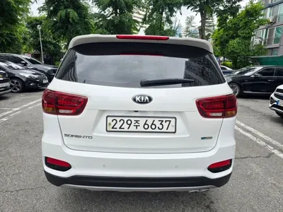 Kia Sorento 2018, 129644 км, за 13700000 KRW