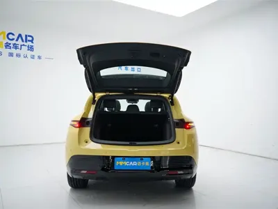Leapmotor 零跑Lafa5 2026, 100 км, за 101800 CNY - фото 8