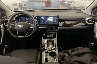 Geely Auto Coolray 2025, 1600 км, за 75214.2 CNY - фото 12