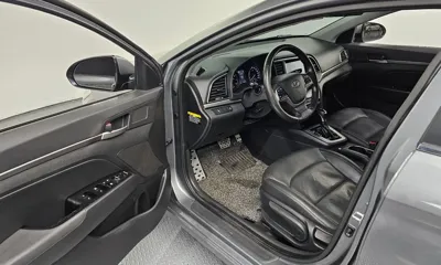 Hyundai Avante 2016, 121277 км, за 9200000 KRW - фото 10