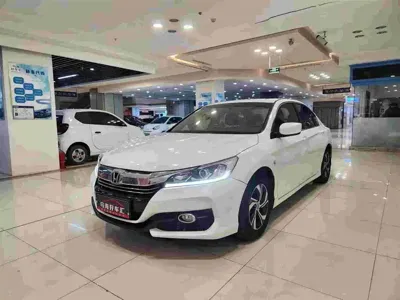 Honda Accord · 2018 год