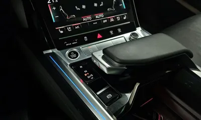Audi e-tron 2022, 102242 км, за 49900000 KRW - фото 9
