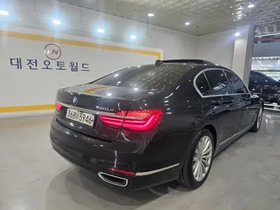 BMW 7-Series 2018, 129754 км, за 31000000 KRW - фото 7