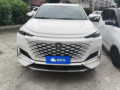 Changan UNI-K 2022, 18400 км, за 79000 CNY