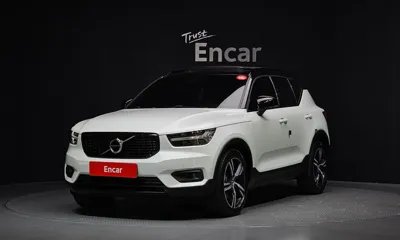 Volvo XC40 · 2021 год