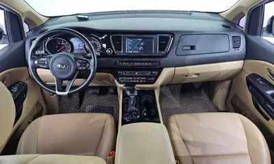 Kia Canival 2017, 115818 км, за 11000000 KRW - фото 7