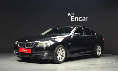BMW 5-Series · 2012 год