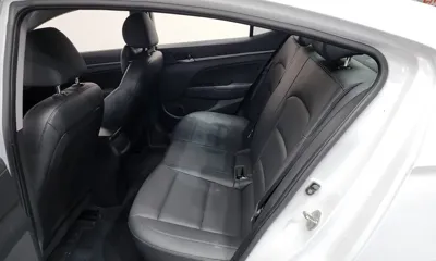 Hyundai Avante 2018, 162313 км, за 8200000 KRW - фото 17