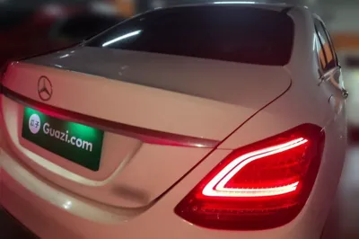 Mercedes-Benz C-Class 2020, 95200 км, за 125795.78 CNY