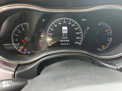 Jeep Grand Cherokee (Import) 2018, 198700 км, за 78200 CNY - фото 5