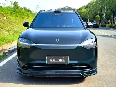 AITO 问界 AITO M9 2024, 40000 км, за 328800 CNY