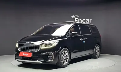 Kia Canival · 2019 год