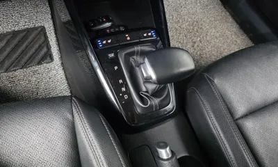 Kia Stonic 2019, 118579 км, за 9500000 KRW - фото 9
