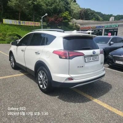 Toyota RAV4 2017, 85525 км, за 27700000 KRW