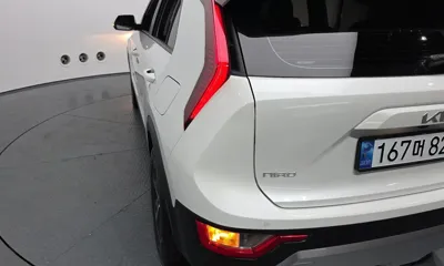 Kia Niro 2022, 63766 км, за 22600000 KRW - фото 23