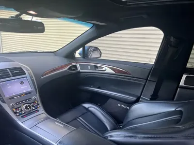 Lincoln MKZ 2019, 80000 км, за 55800 CNY - фото 12