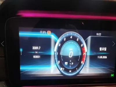 Mercedes-Benz E-Class 2018, 185268 км, за 20490000 KRW
