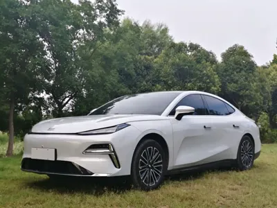 Galaxy Galaxy Xingyao 8 · 2025 год