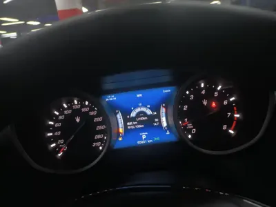 Maserati Ghibli 2019, 65000 км, за 208000 CNY