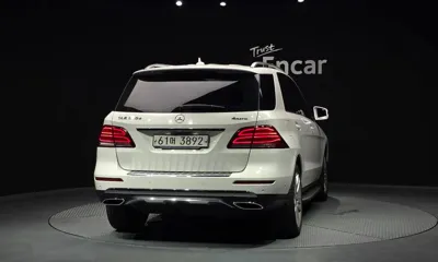 Mercedes-Benz GLE-Class 2018, 98125 км, за 28500000 KRW