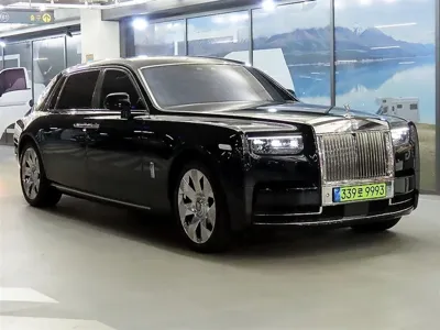 Rolls-Royce Phantom · 2024 год