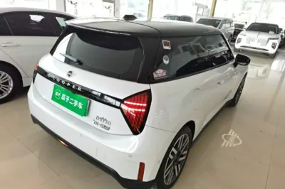 MINI Electric MINI COOPER 2025, 8800 км, за 150643 CNY - фото 6