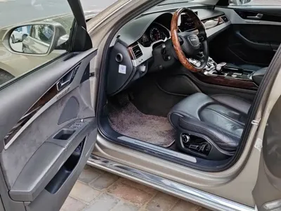 Audi A8 2013, 98000 км, за 108000 CNY - фото 9