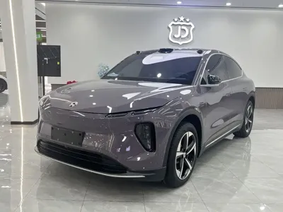 Nio EC6 · 2023 год