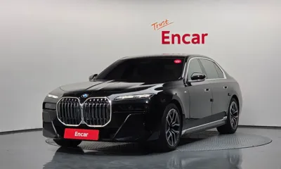 BMW 7-Series · 2025 год