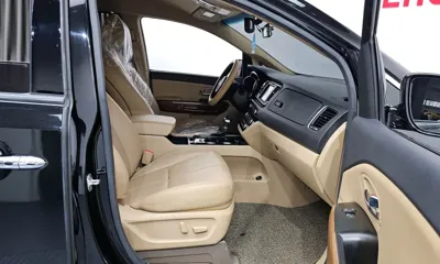 Kia Canival 2018, 246010 км, за 10500000 KRW - фото 11