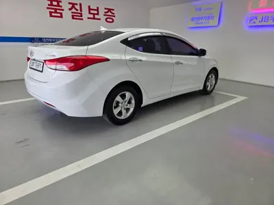 Hyundai Avante 2012, 139758 км, за 3600000 KRW - фото 6