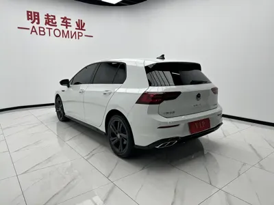 Volkswagen Golf 2023, 14000 км, за 135800 CNY - фото 8
