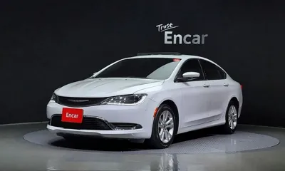 Chrysler 200 · 2015 год