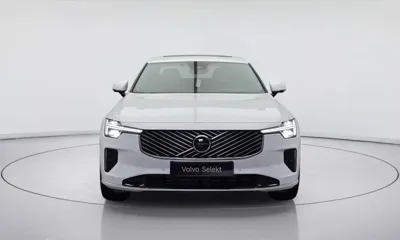 Volvo S90 2026, 2663 км, за 59000000 KRW