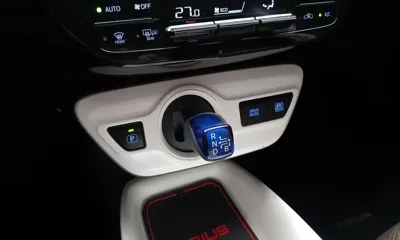 Toyota Prius 2017, 144623 км, за 13000000 KRW - фото 9