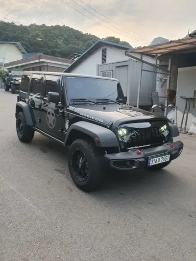 Jeep Wrangler · 2014 год