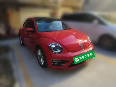 Volkswagen Beetle 2017, 33800 км, за 82506.34 CNY