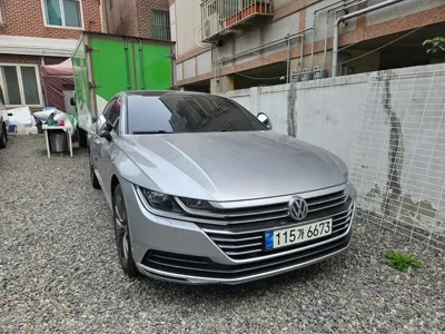Volkswagen Arteon 2020, 127000 км, за 18500000 KRW - фото 1