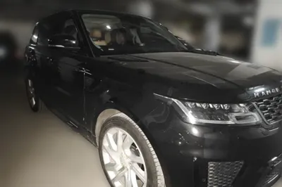 Land Rover Range Rover Sport 2020, 99100 км, за 349959.46 CNY