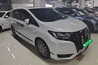Honda Elysion 2024, 54900 км, за 205781.33 CNY