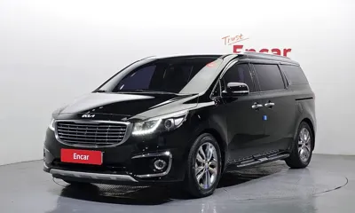 Kia Canival · 2017 год