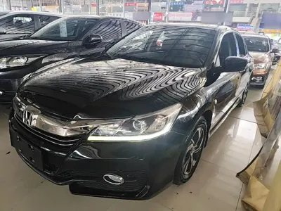 Honda Accord · 2017 год