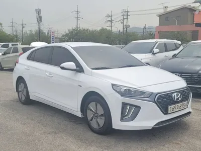 Hyundai Ioniq 2020, 178400 км, за 9800000 KRW