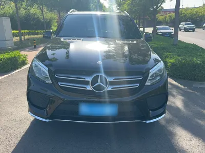 Mercedes-Benz GLE 2017, 183800 км, за 175513.37 CNY
