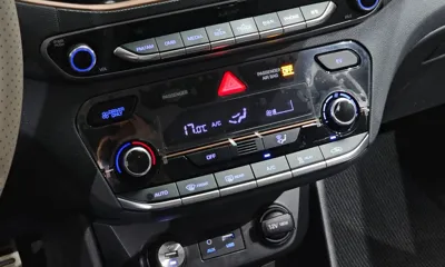 Hyundai Ioniq 2018, 109739 км, за 12500000 KRW - фото 27