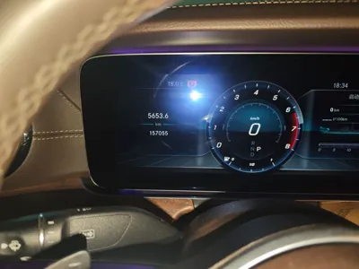 Mercedes-Benz E-Class 2019, 157100 км, за 170093.44 CNY - фото 11