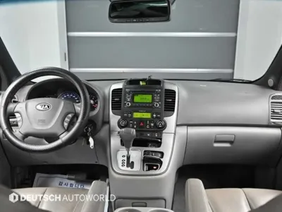 Kia Canival 2012, 90980 км, за 5500000 KRW - фото 7