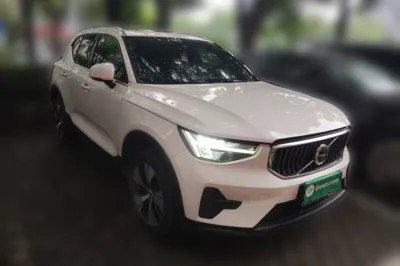 Volvo XC40 2023, 96500 км, за 88659.12 CNY