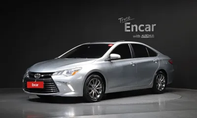 Toyota Camry · 2015 год